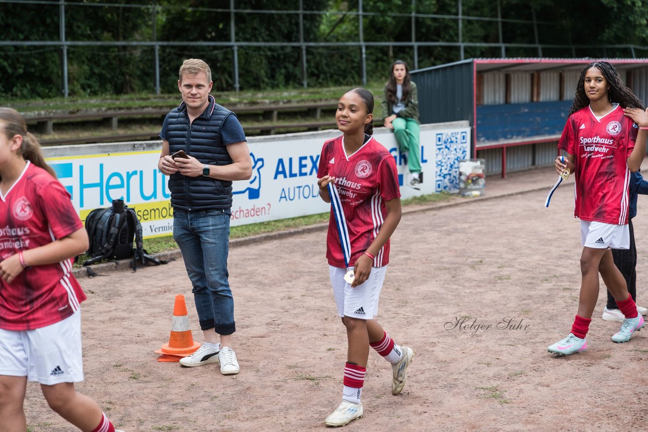 Bild 138 - Loewinnen Cup